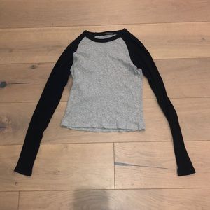 Brandy Melville long sleeve!